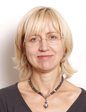 Харланова Лариса