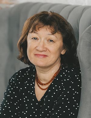 Колпакова Галина